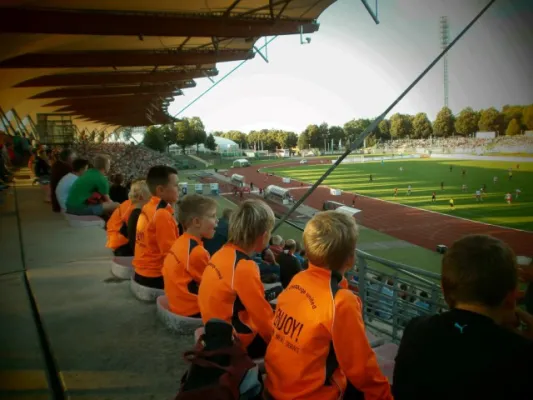 Einlaufkids RWE vs. HSV